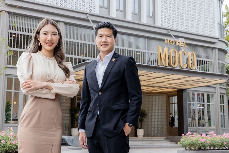 สองนักธุรกิจรุ่นใหม่‘ยูดี ทาวน์’เปิดตัว‘HOTEL MOCO’  พรีเมียม บูทีค โฮเทล สไตล์โมเดิร์นโคโลเนียลแห่งแรกในอุดรธานี