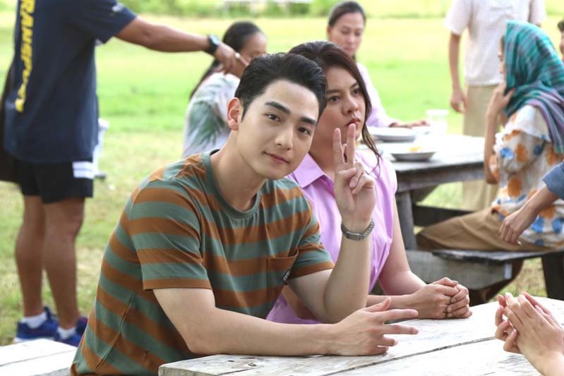 ดังไกลถึงเวียดนาม‘มาร์ค-อภิวิชญ์’ ปลื้มบทปลัดผู้อุทิศตนเพื่อประชาชน
