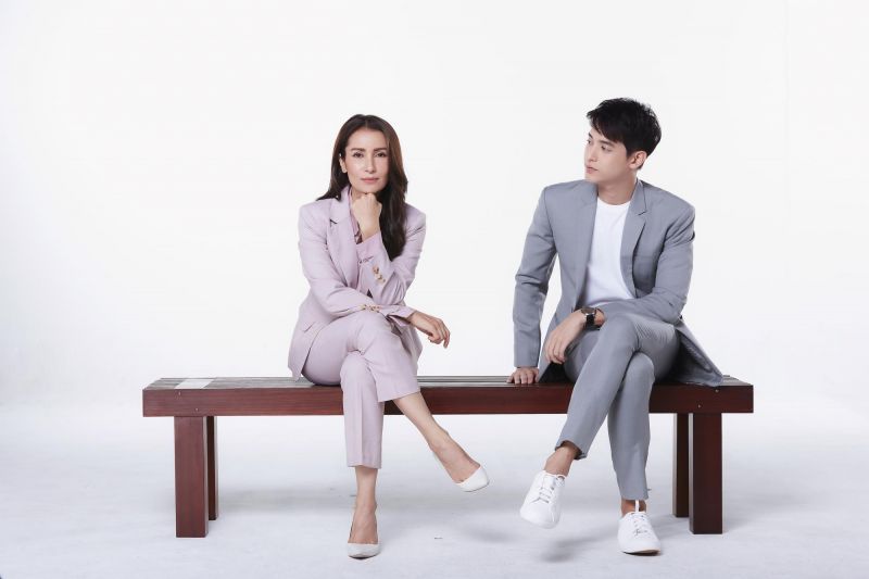 'แอน ทองประสม'ทวงบัลลังก์สมศักดิ์ศรี เพื่อนนักแสดงรัวกำลังใจช่วยโปรโมท'กะรัตรัก'