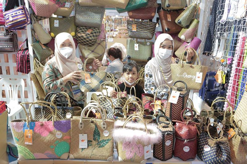 กรมการพัฒนาชุมชน ยกทัพผลิตภัณฑ์ OTOP คุณภาพ เปิดตลาดในงาน ‘มีดีมาร์เก็ต’