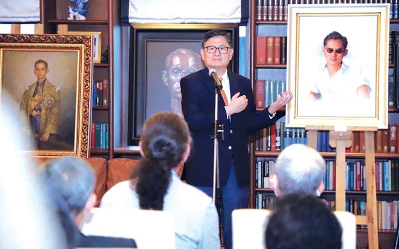 น้อมรำลึก‘ในหลวง ร.9’ ในนิทรรศการ‘เทิดไท้องค์อัครศิลปิน’