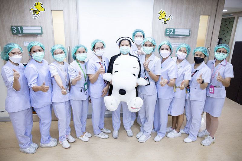 Peanuts Worldwide ยกขบวน ‘SNOOPY-CHARLIE BROWN’ มอบความสุขแก่ผู้ป่วยที่ รพ.รามาฯ