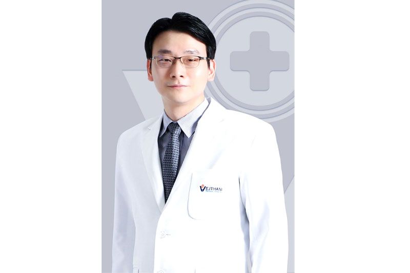 ERCP + LC ส่องกล้องท่อทางเดินน้ำดี  รักษานิ่วในถุงน้ำดีและท่อน้ำดีพร้อมกันครั้งเดียว