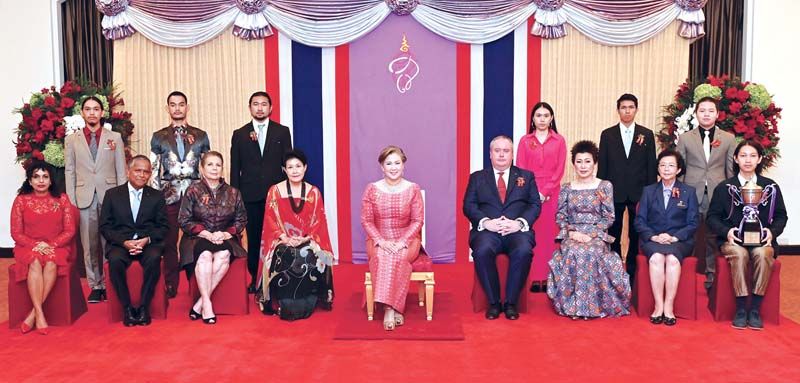 อนันตรา สยาม กรุงเทพ จัดงานคริสต์มาสการกุศลเพื่อช่วยเหลือเด็กด้อยโอกาส