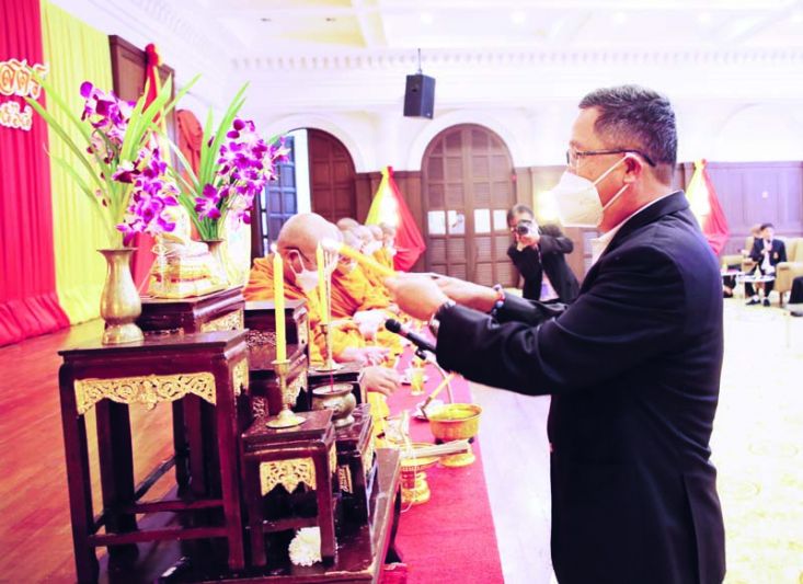 สมาคมธรรมศาสตร์ฯ จัดพิธีทำบุญเนื่องใน ‘วันธรรมศาสตร์’