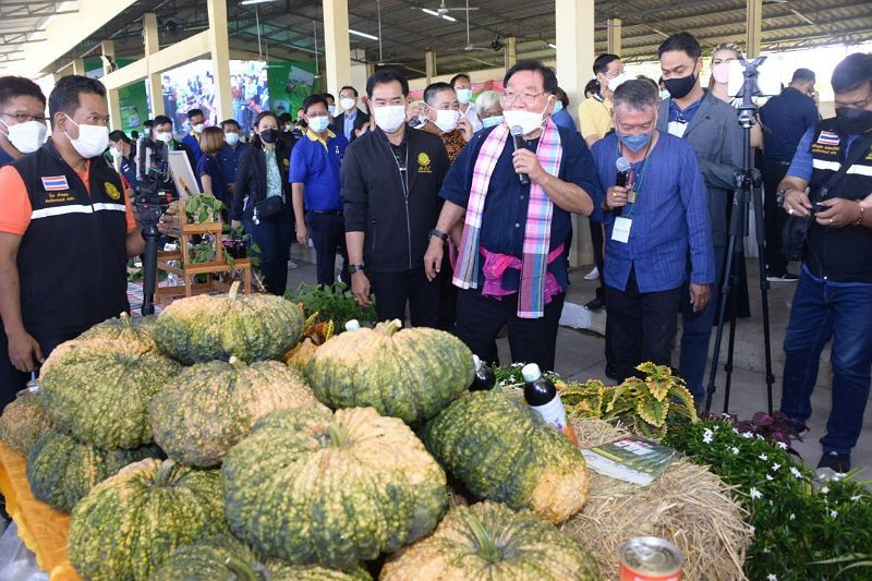 'ประภัตร' ยกระดับแปลงใหญ่สุพรรณ ดันเกษตรสมัยใหม่เชื่อมโยงตลาด เพิ่มช่องทางรายได้เกษตรกร