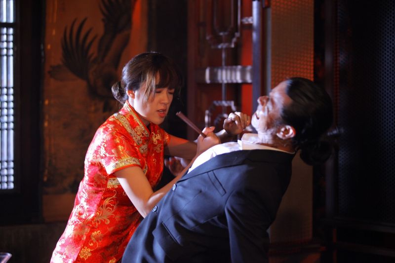 เปิดฉาก 'เพชฌฆาตจันทร์เจ้า' ละครบำบัดความเครียดแห่งปี