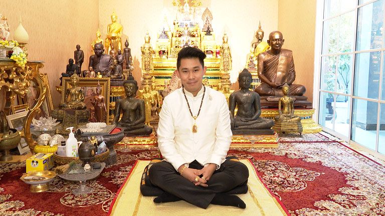 ไหว้ 'ไฉ่ซิ้งเอี้ย' ให้ปังและเปลี่ยนกระเป๋ารับทรัพย์วันตรุษจีน