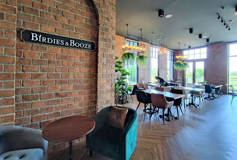 ชี้พิกัดสังสรรค์กับ 5 ร้านดัง  ศูนย์การค้า เดอะไนน์ เซ็นเตอร์ ติวานนท์