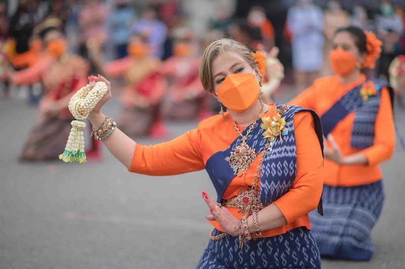 ‘คุณน้ำผึ้ง-แห้ว’ จัดเต็ม...รำบวงสรวงกรมหลวงประจักษ์ฯ