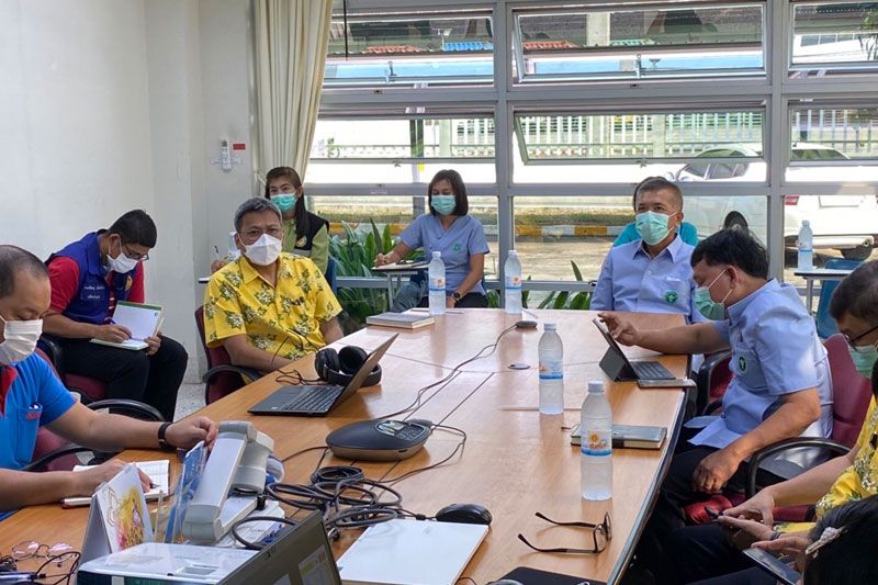 นพ.สสจ.ปราจีนบุรี ลงพื้นที่เน้นย้ำภาคโรงงาน เข้มมาตรการป้องกันโควิดระบาด