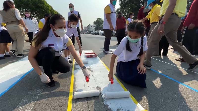 อยุธยาทาสีทางม้าลายรอบเมืองกว่า70จุด เพื่อความปลอดภัยแก่เด็กนักเรียน-ผู้ใช้ทางเดินเท้า
