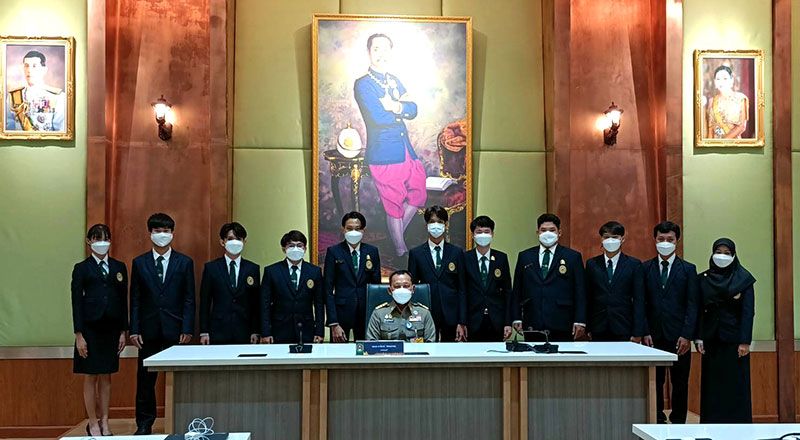 องคมนตรี ตรวจเยี่ยมการดำเนินงาน มรภ.พระนคร