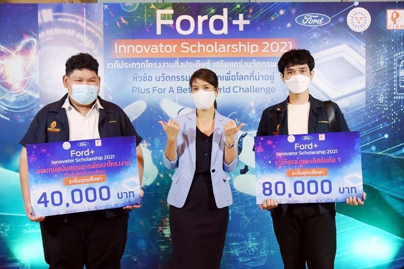 นศ. มจธ. สร้าง ‘กำแพงกันคลื่นแบบลอยตัว’  ลดแรงคลื่นน้ำจากยานยนต์ช่วงน้ำท่วม