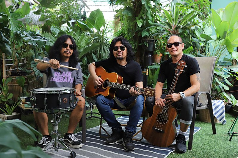 แหงนหน้ามองดาว เพลินหูไปกับ‘LOSO’