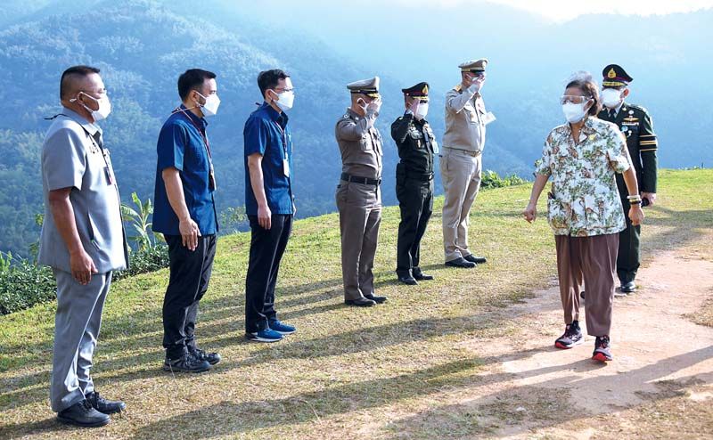กรมสมเด็จพระเทพรัตนราชสุดาฯ ทรงติดตามการดำเนินงาน  ‘โครงการศึกษาและพัฒนาการปลูกชานํ้ามัน’จ.เชียงราย