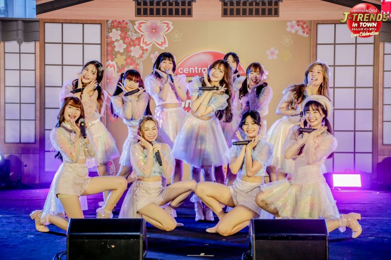 J-Trends in Town ภายใต้ธีม Love Celebration! @centralwOrld
