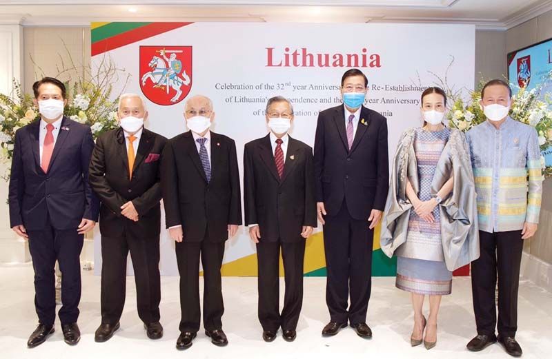 เฉลิมฉลองวันครบรอบ 32 ปี การสถาปนาอิสรภาพ และวันครบรอบปีที่ 104 แห่งการฟื้นฟู ‘สาธารณรัฐลิทัวเนีย’
