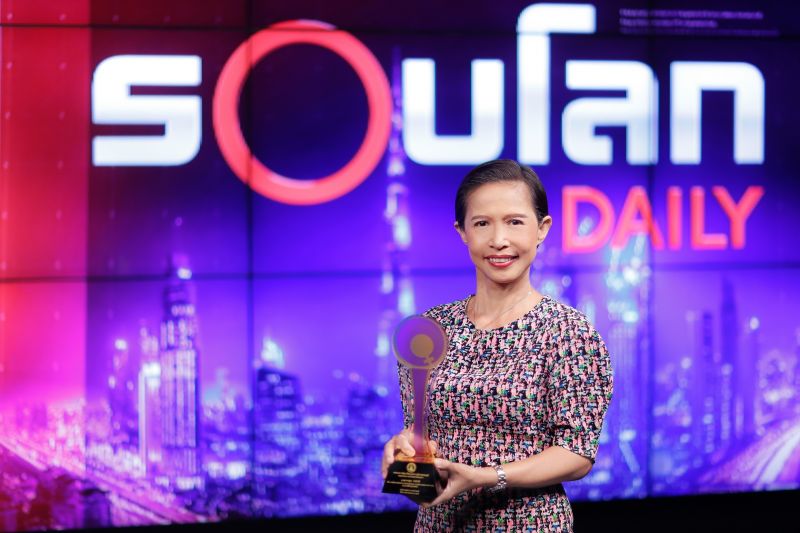 'กรุณา บัวคำศรี'แห่งพีพีทีวี คว้ารางวัลสตรีดีเด่นด้านสื่อมวลชน ปี 65