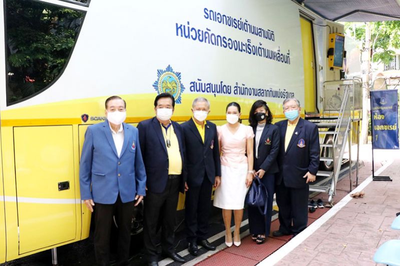 สวนสุนันทาตรวจคัดกรองมะเร็งเต้านม กลุ่มสตรีสุ่มเสี่ยงและสตรีด้อยโอกาส