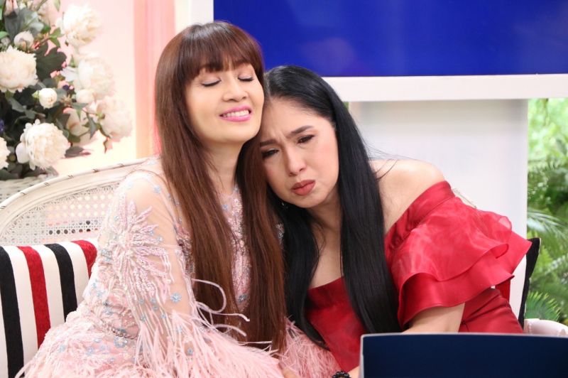 เคลียร์ใจทั้งน้ำตา !! 'เอ้ ชุติมา' เผยปมค้างอยู่ในใจ 20 ปี 'บุ๋ม ตรีรัก'