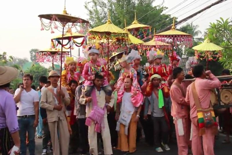 เริ่มแล้วประเพณีปอยส่างลอง 'วัดศรีบุญเรือง' แม่สะเรียงแห่งแรกของเมืองสามหมอก