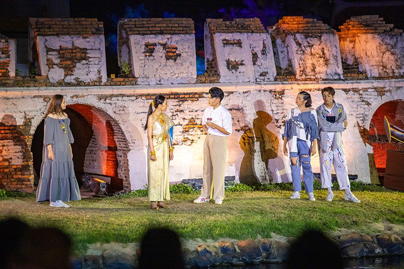 เปิดม่าน! ละครเวทีกลางแจ้งสุดยิ่งใหญ่แห่งปี 'แผ่นดินของเราเดอะมิวสิคัล' ในงาน 'เมืองโบราณ ไลท์เฟส 2022'