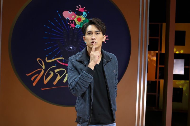 'มดดำ'แฉแรง'ดีเจต้นหอม'แอบวีดิโอคอลเปิดจิ๊มิให้ 'หมอก้อง'ส่องกลางดึก