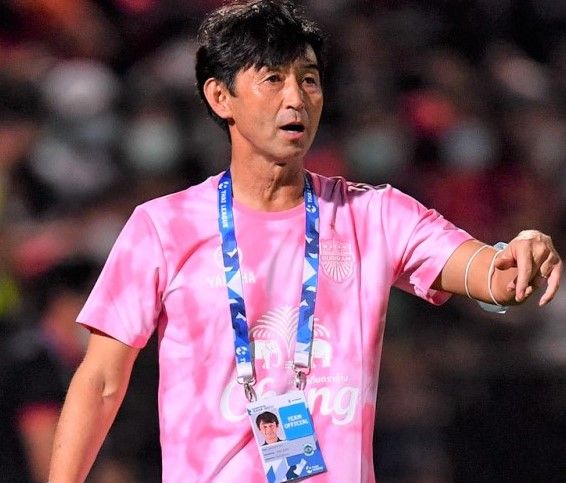 ‘กระต่ายเงิน’ท้าชน’เซาะกราว’แย่งแชมป์ถึงโค้งสุดท้าย!
