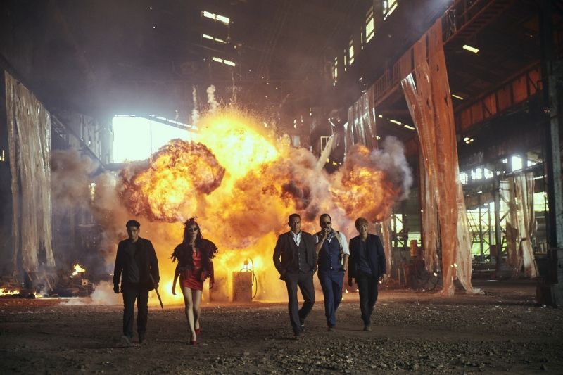 สแล็ปมอนสเตอร์ทุ่มทุนสร้าง!!! เปิดฉากแอ็คชั่นสุดมันส์ใน'มาเฟียเดอะซีรีส์ปืนกลและคนเพี้ยน'