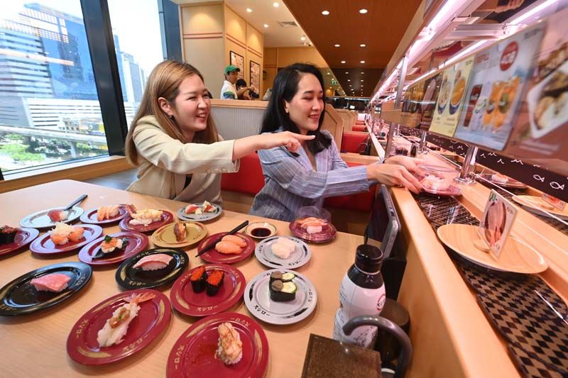 ฉลองครบรอบ 1 ปี ร้านซูชิโร่ เปิดสาขาที่ 8 ดิ เอ็มโพเรียม