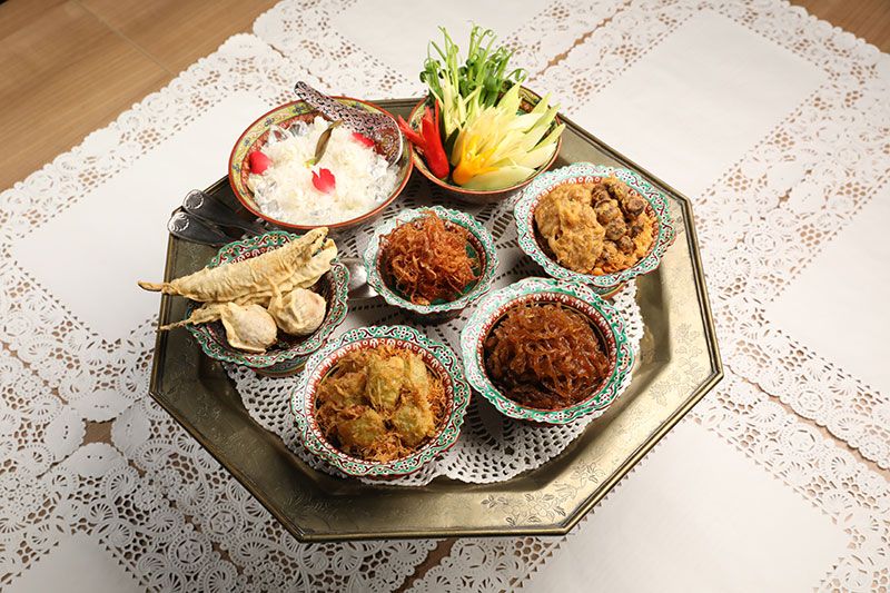 ‘ข้าวแช่ ดอยคำ’  ตำรับราชสกุล อิศรเสนา ณ อยุธยา  เสิร์ฟความละเมียดละไมตามตำรับโบราณ