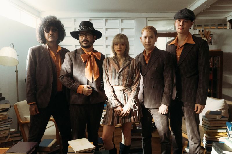 'ส้ม มารี'ชวน 'เดอะ พาร์คินสัน' แจมเพลงใหม่ ใน 'หากว่าเราไม่คิดถึงกัน'