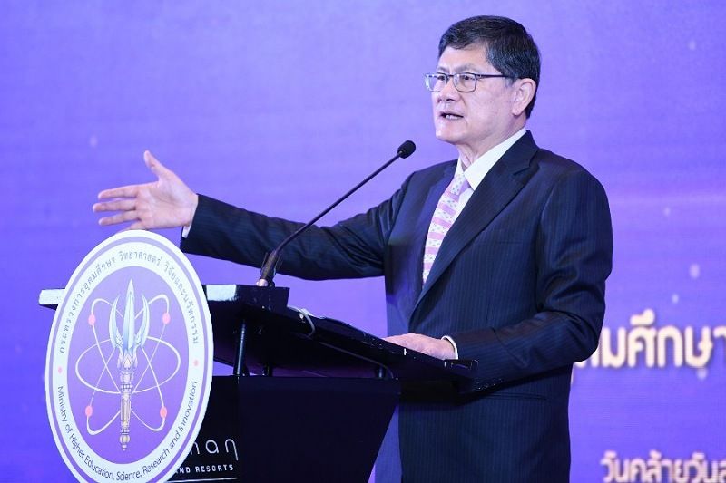 ครบ 3 ปี อว. 'เอนก' เร่งผลิตวิศวกร-นักวิทย์ ลุยงาน EEC