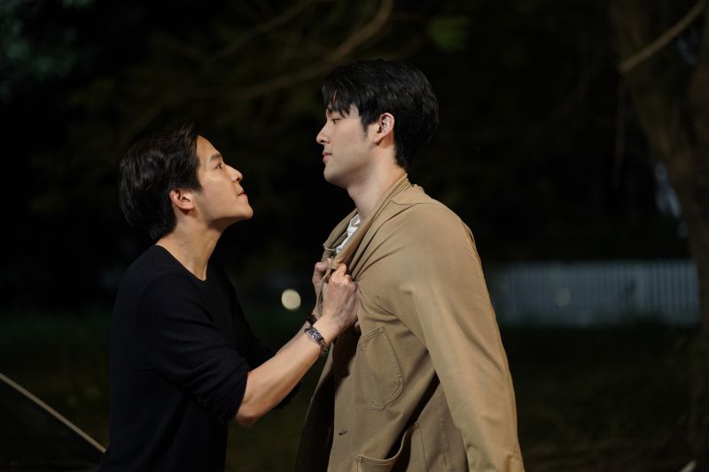 'มาร์ช จุฑาวุฒิ'ฟิวส์ขาด ต่อย 'บอมบ์ ธนิน'
