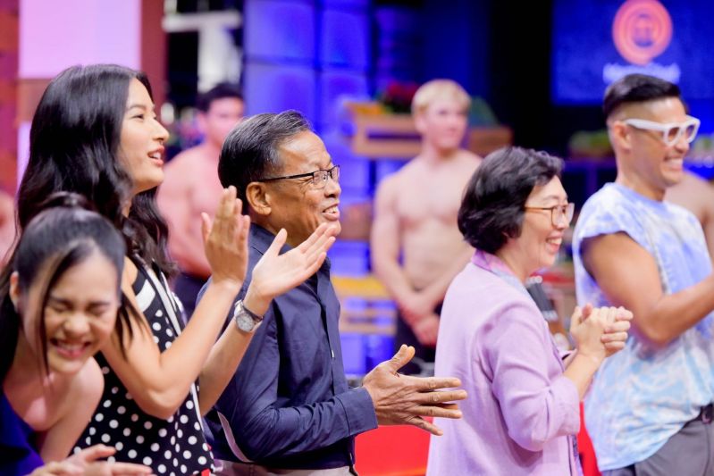 'ลุงแดง-ป้ายุพ'เปิดศึกหัวหน้าทีมสูงวัย.. ทั้งหนักทั้งเสียว!!  'เชฟอาร์'นำขบวนนักกีฬาเพาะกายชี้ชะตา Team Challenge
