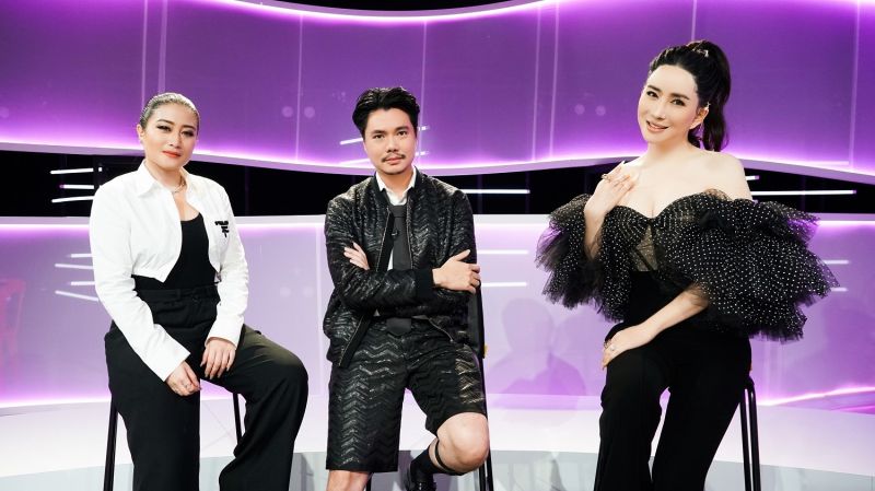 'วี – วิโอเลต' เซอร์ไพรส์กลางรายการ แจกโจทย์และร่วมตัดสิน ในรายการ 'โปรเจกต์รันเวย์ไทยแลนด์'