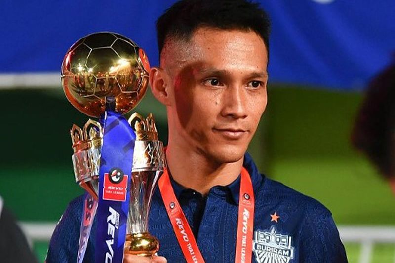 ‘จักรพันธ์’กล่าวอำลาเซาะกราวปราสาทสายฟ้า
