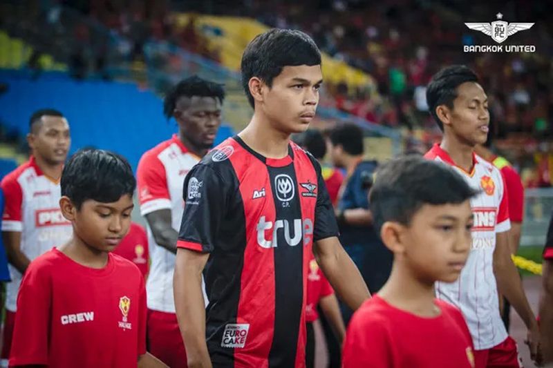 ‘เจษฎากร’ ยังไม่ย้ายขออยู่รับใช้ทรูแบงค็อก