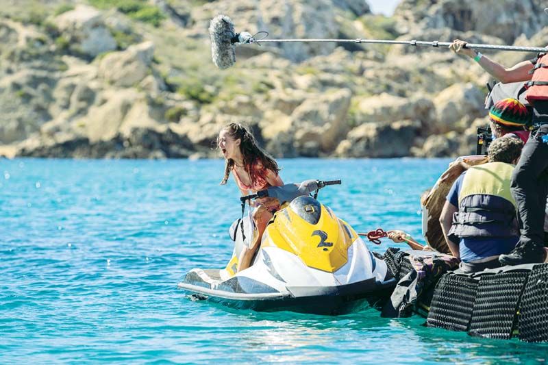 เปิดเบื้องหลัง 'Shark Bait' หนีตายฉลาม โหดไม่แพ้เบื้องหน้า