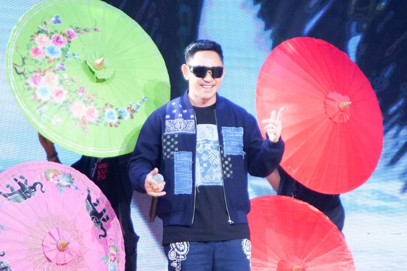 COCKTAIL จริงใจเสนอ! โชว์พิเศษ T-POP STAGE SHOW