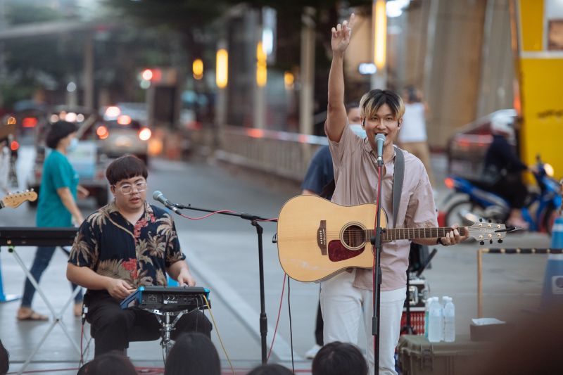 เหล่าศิลปิน ‘Boxx Music’ บุกสยามสแควร์! นับถอยหลังคอนเสิร์ตใหญ่ ‘Happy Boxx Day’ 9-10 ก.ค. นี้