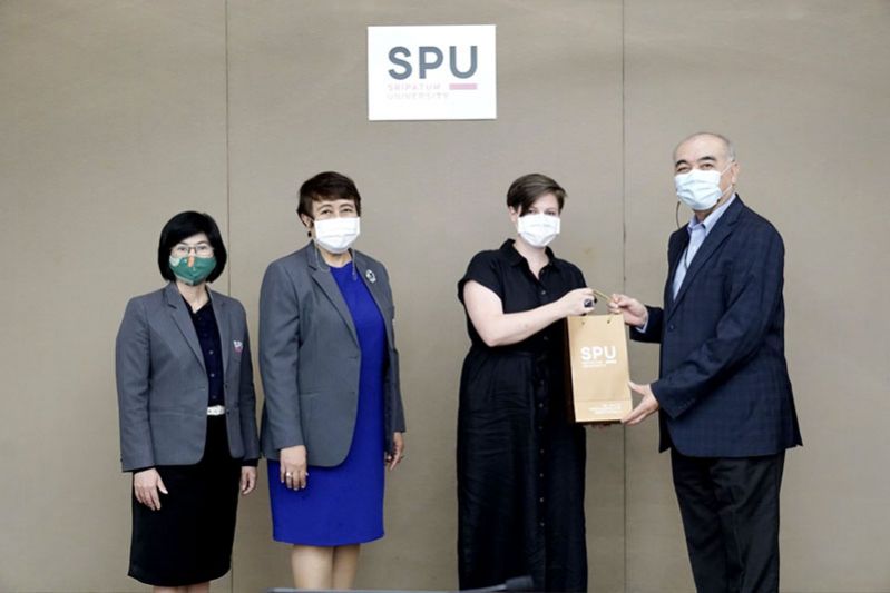 หารือพัฒนาการเรียนการสอน