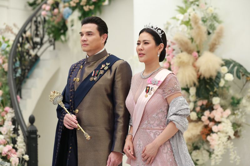 'หงส์ฟ้า'เปิดฉากสุดอลังการ กับการกลับมาของ'น้ำผึ้ง-ณัฐริกา'บนหน้าจอช่อง 7