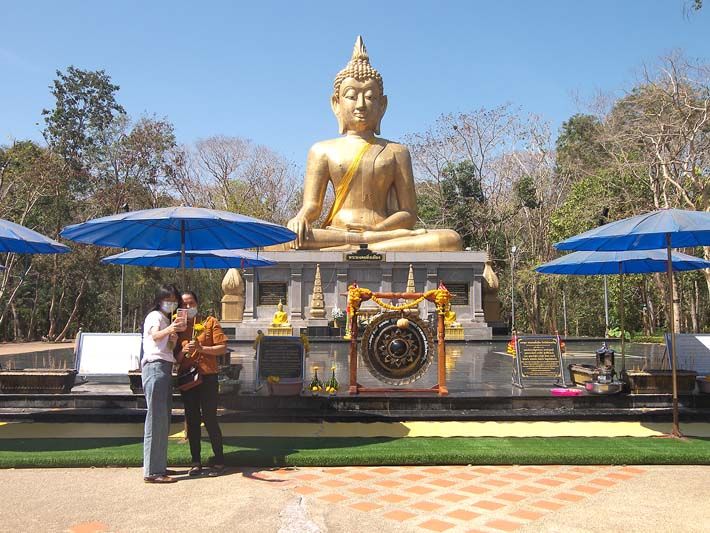 รายงานพิเศษ : เทศกาลเข้าพรรษาไหว้พระ 10 วัด  เสริมอำนาจบารมีที่ จ.อำนาจเจริญ