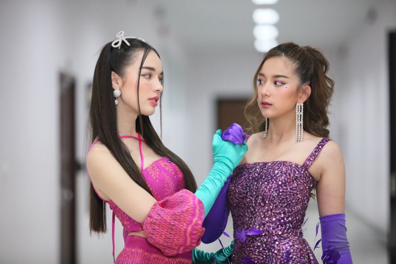 'มายด์'บุกเซอร์ไพรส์ 'สกาย' ฉะกลางรายการ ท้าประชันความเป็นซุปตาร์หมอลำ