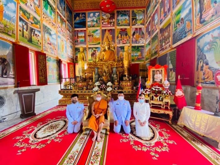 'พีช สุพิชญา'ปลื้มปิติ ถวายเทียนพรรษาพระราชทาน