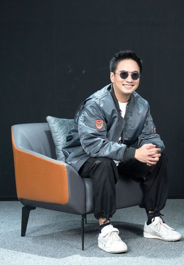 ‘ดิม-แทททู คัลเลอร์’ชวนคนดังบันเทิง  ระดมทุนช่วยเหลือน้องหมา แมว