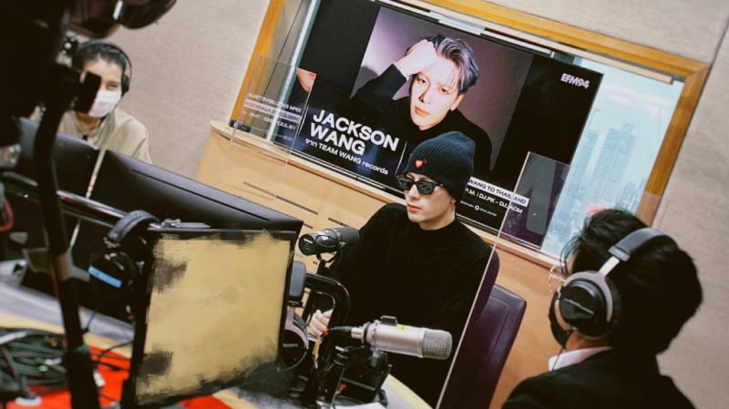EFM94 Exclusive Talk ‘Jackson Wang’  'พี่แจ็ค'น่ารักเกินปุยมุ้ย! ทำแฟนคลับใจฟู