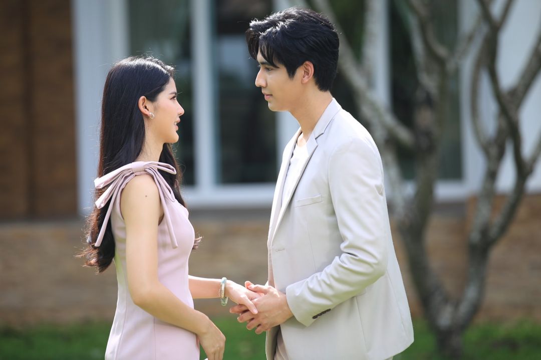 จูบนี้สุดเขิน 'โอ๊ต' ตั้งใจจูบ 'กานต์'แบบฟิวแฟน